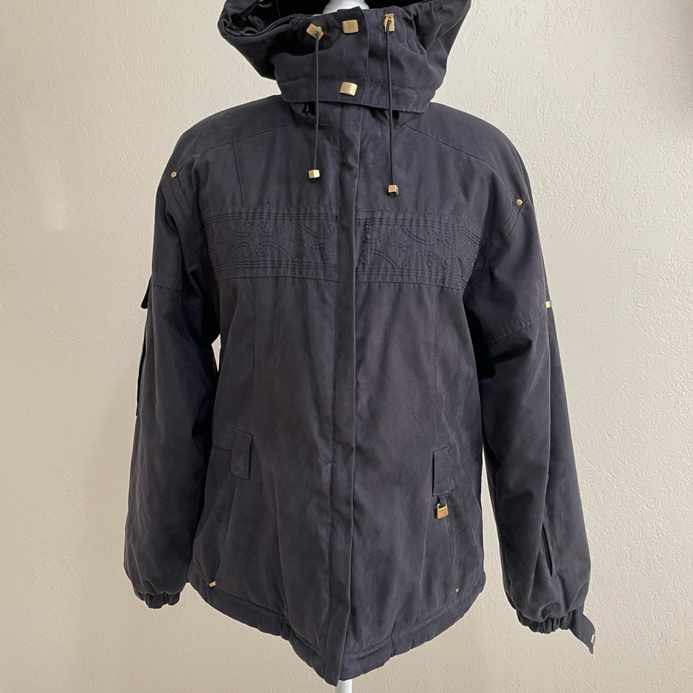 Nils great coat